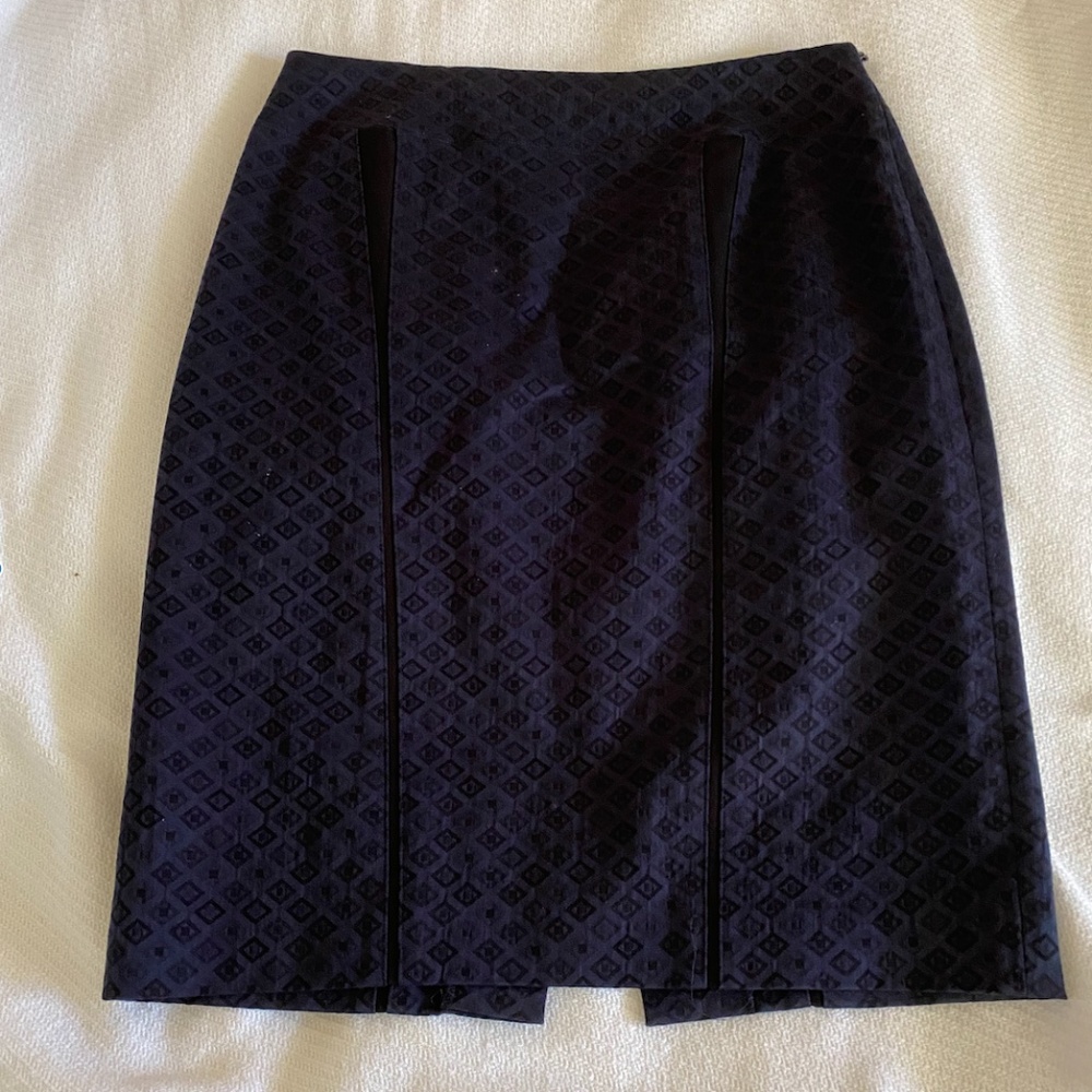 Elie Tahari Pencil Skirt
